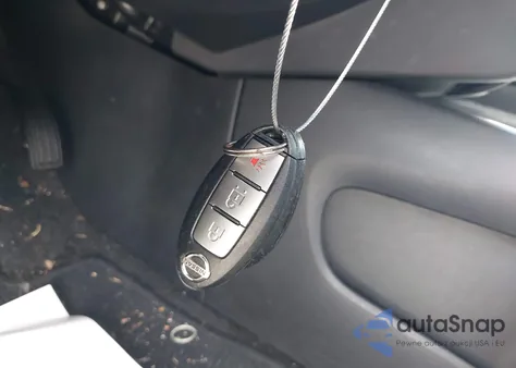 2015 Nissan Pathfinder S z USA, uszkodzony, nr VIN 5N1AR2MN7FC612632